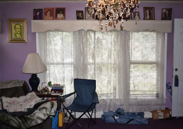 Photo 3 of Single family home for sale at 811 Buckalew St, Dallas, TX 75208 | MLS# 21273363 | Listing updated on 2026-09-09