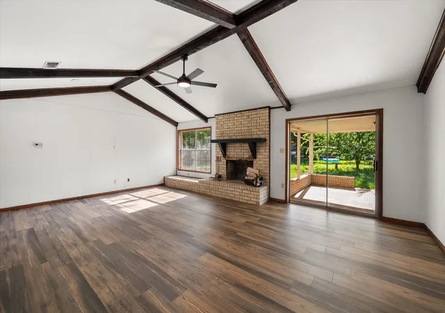 Photo 4 of Single family home for sale at 824 Stardust Ln, Fairfield, TX 75840 | MLS# 21272225 | Listing updated on 2026-09-09