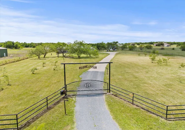Photo 1 of Single family home for sale at 5476 County Road 2646, Royse City, TX 75189 | MLS# 21271516 | Listing updated on 2026-09-08