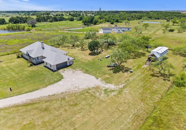 Photo 2 of Single family home for sale at 5476 County Road 2646, Royse City, TX 75189 | MLS# 21271516 | Listing updated on 2026-09-08
