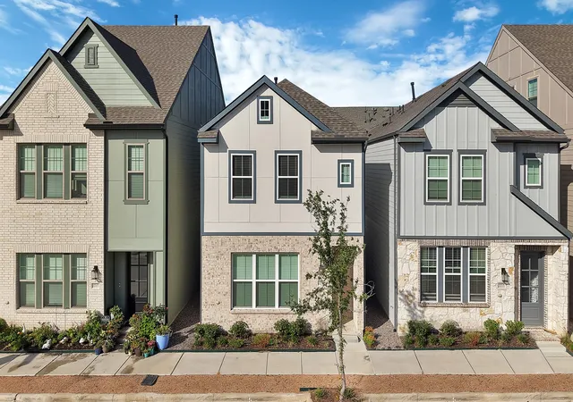 Photo 1 of Single family home for sale at 4420 Henderson Ave, North Richland Hills, TX 76180 | MLS# 21274246 | Listing updated on 2026-09-08