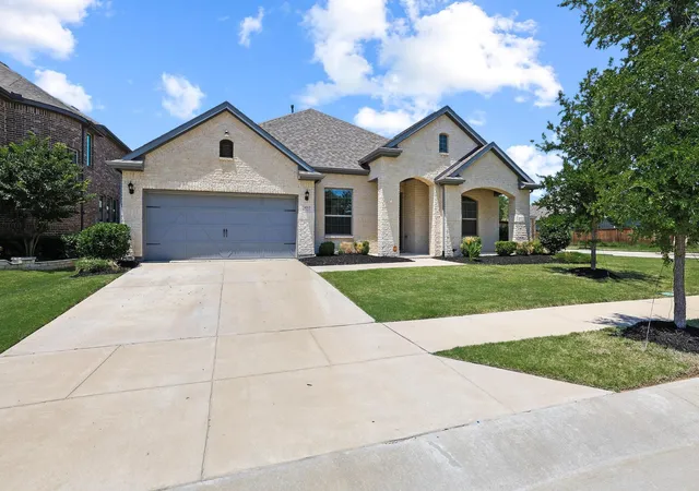 Photo 2 of Sale Pending at 4213 Rocky Ridge Trl, Little Elm, TX 75068 | MLS# 21273552 | Listing updated on 2026-09-11