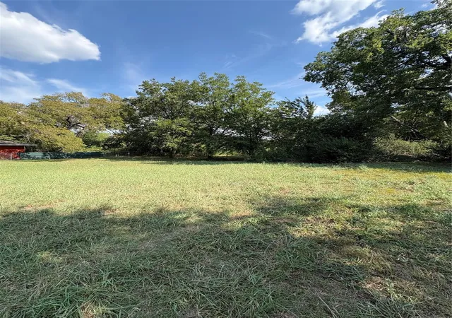 Photo 1 of Land for sale at 1017 Highview Dr, Hutchins, TX 75141 | MLS# 21267654 | Listing updated on 2026-07-30