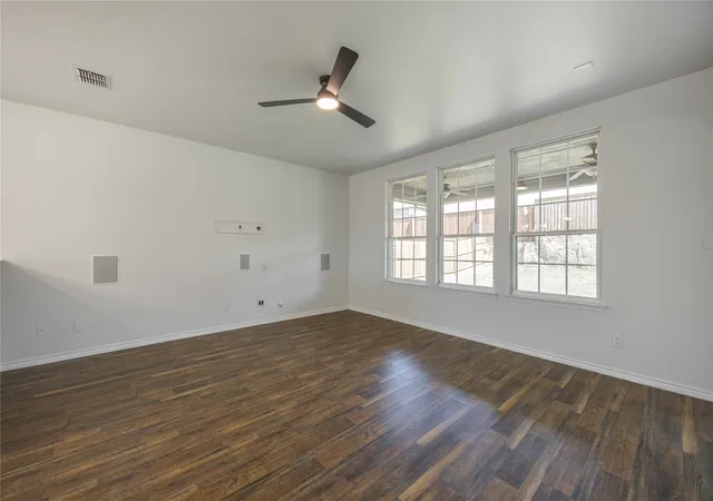 Photo 4 of Single family home for sale at 2729 Calmwater Dr, Little Elm, TX 75068 | MLS# 21274355 | Listing updated on 2026-09-11