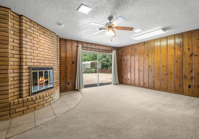Photo 4 of Single family home for sale at 4907 Lake Englewood Dr, Waco, TX 76710 | MLS# 21273909 | Listing updated on 2026-10-05