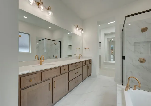 Photo 13 of Single family home for sale at 2537 Domingo Dr, Fort Worth, TX 76008 | MLS# 21275486 | Listing updated on 2026-10-06