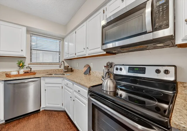 Photo 4 of Condo for sale at 1200 Harwell Dr #1924, Arlington, TX 76011 | MLS# 21270803 | Listing updated on 2026-09-09