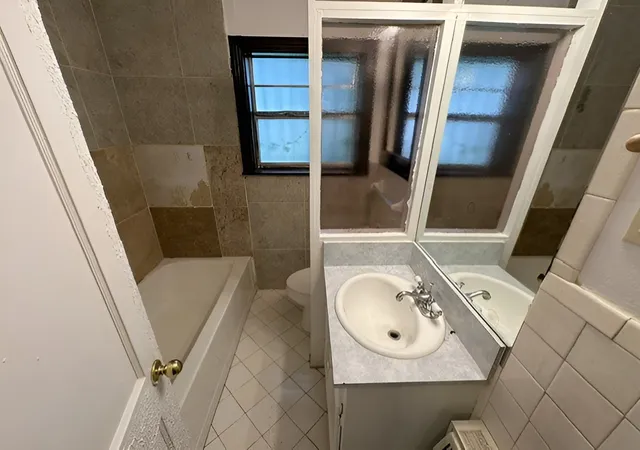 Photo 2 of Single family home for sale at 1915 Prairie View Dr, Dallas, TX 75235 | MLS# 21275580 | Listing updated on 2026-09-09