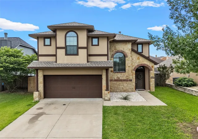 Photo 1 of Single family home for sale at 10237 Condor Loop, Waco, TX 76708 | MLS# 21269686 | Listing updated on 2026-09-21