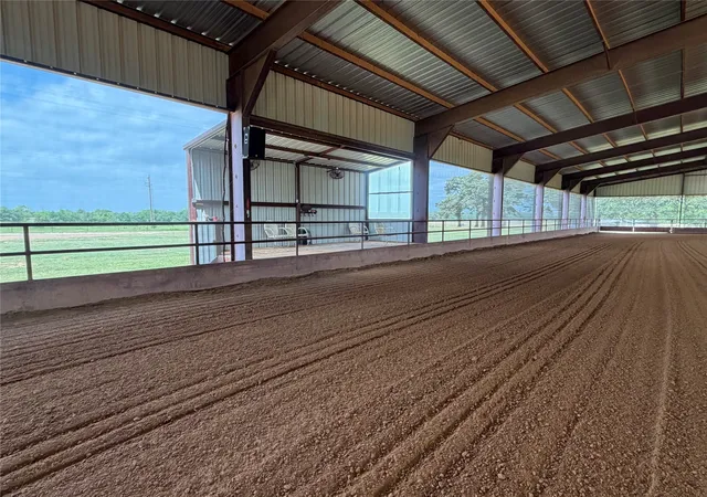 Photo 2 of Manufactured home for sale at 4709 Fm 2383, Whitesboro, TX 76273 | MLS# 21275799 | Listing updated on 2026-09-14