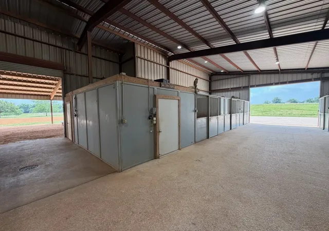Photo 3 of Manufactured home for sale at 4709 Fm 2383, Whitesboro, TX 76273 | MLS# 21275799 | Listing updated on 2026-09-14
