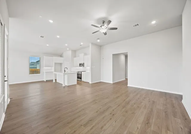 Photo 4 of Single family home for sale at 3210 Majesty Ln, Denton, TX 76208 | MLS# 21275801 | Listing updated on 2026-09-10