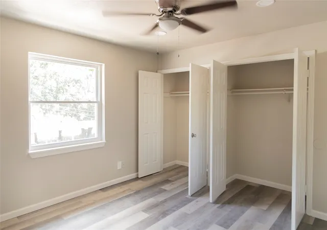 Photo 4 of House for sale at 5833 Shadydell Dr, Fort Worth, TX 76135 | MLS# 21273388 | Listing updated on 2026-07-29