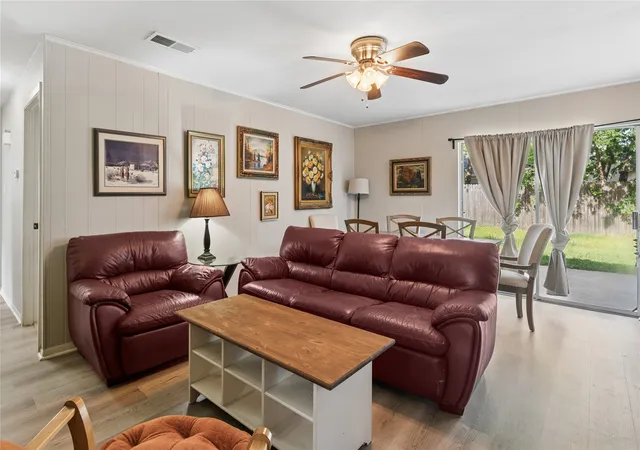 Photo 3 of Sale Pending at 1213 Pin Oak Dr, Denton, TX 76209 | MLS# 21275258 | Listing updated on 2026-09-23