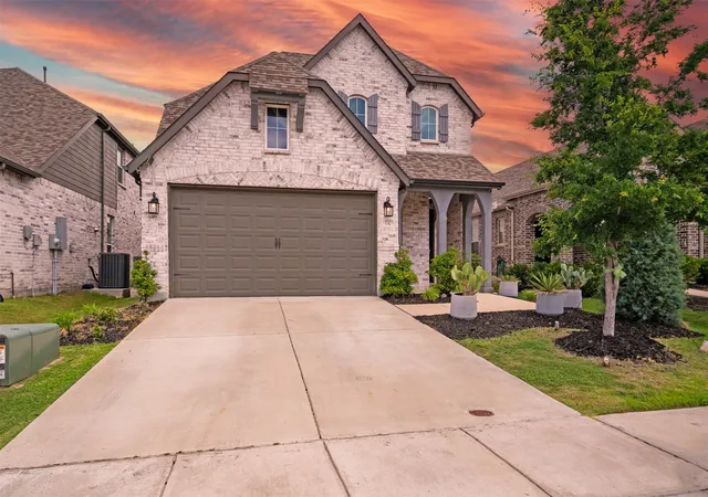Photo 2 of Single family home for sale at 1742 Horseshoe Ln, Van Alstyne, TX 75495 | MLS# 21276270 | Listing updated on 2026-09-18
