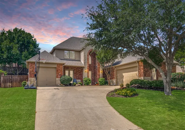 Photo 1 of Sale Pending at 4305 Loch Haven Ct, Mc Kinney, TX 75072 | MLS# 21275907 | Listing updated on 2026-09-10