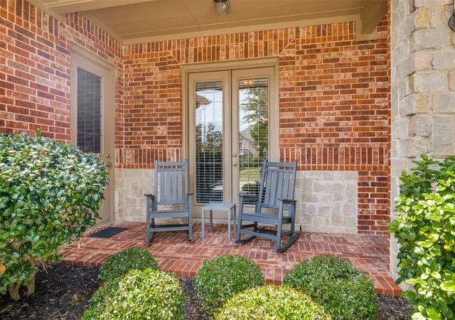Photo 3 of Sale Pending at 4305 Loch Haven Ct, Mc Kinney, TX 75072 | MLS# 21275907 | Listing updated on 2026-09-10