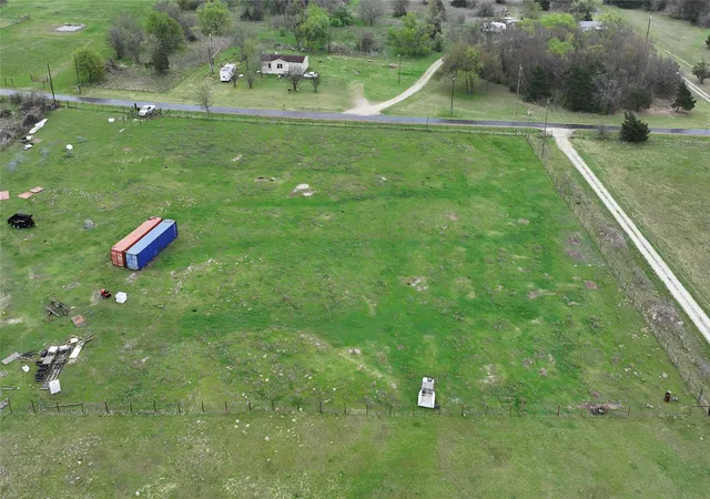 Photo 4 of Sale Pending at 256 Lcr 469, Mexia, TX 76667 | MLS# 21275527 | Listing updated on 2026-07-29