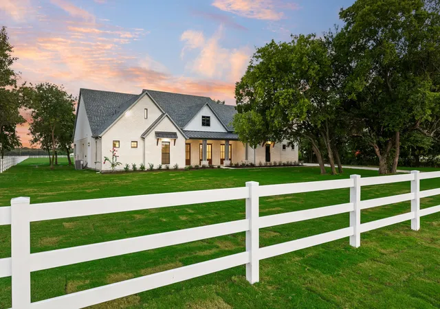 Photo 1 of Single family home for sale at 153 League Rd, Rockwall, TX 75032 | MLS# 21276735 | Listing updated on 2026-07-31