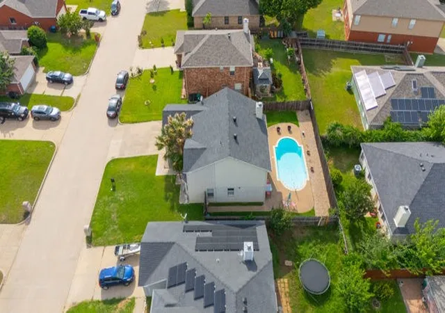 Photo 3 of Single family home for sale at 4024 Busch Gardens Dr, Fort Worth, TX 76123 | MLS# 21276748 | Listing updated on 2026-09-09