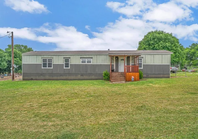 Photo 1 of Sale Pending at 1176 Blue Cut Rd N, Mc Gregor, TX 76657 | MLS# 21272658 | Listing updated on 2026-08-01