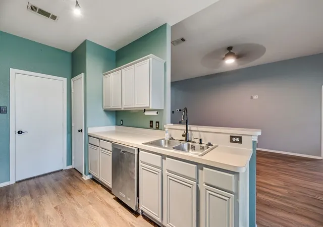 Photo 4 of Single family home for sale at 531 Stefhanie Dr, Celina, TX 75009 | MLS# 21269603 | Listing updated on 2026-10-01