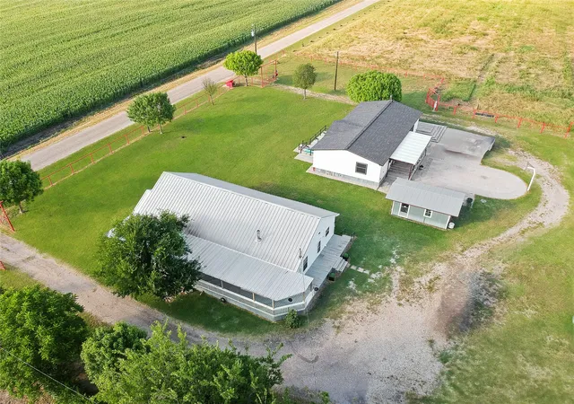 Photo 3 of Sale Pending at 455 Hughes Cemetery Rd, Italy, TX 76651 | MLS# 21276661 | Listing updated on 2026-09-17