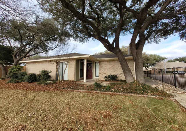 Photo 1 of Sale Pending at 1801 W Spring Creek Pkwy #F2, Plano, TX 75023 | MLS# 21277170 | Listing updated on 2026-07-30