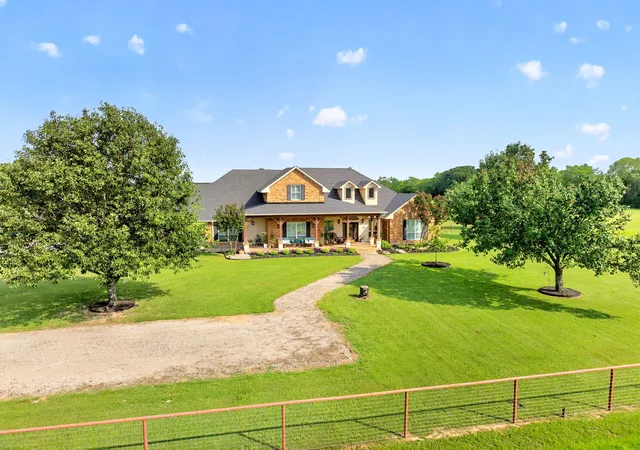 Photo 1 of Single family home for sale at 895 Vz County Road 3216, Wills Point, TX 75169 | MLS# 21274669 | Listing updated on 2026-10-01