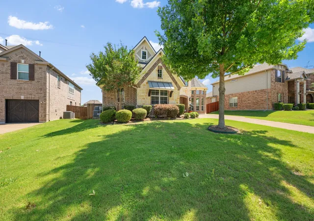 Photo 3 of Single family home for sale at 3524 Acropolis Wy, Plano, TX 75074 | MLS# 21248886 | Listing updated on 2026-09-27