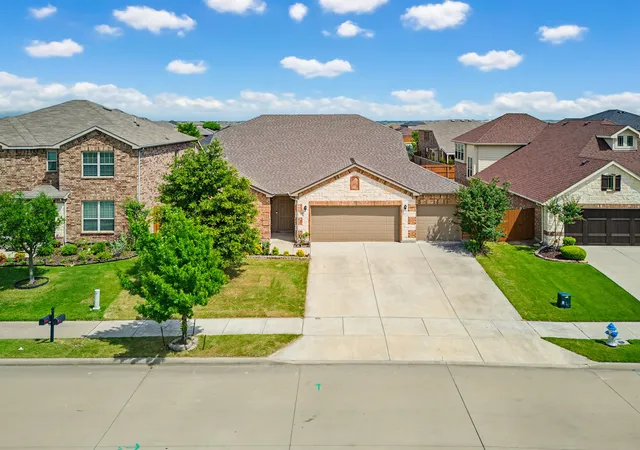 Photo 2 of Single family home for sale at 2012 Brenham Dr, Forney, TX 75126 | MLS# 21273273 | Listing updated on 2026-10-07