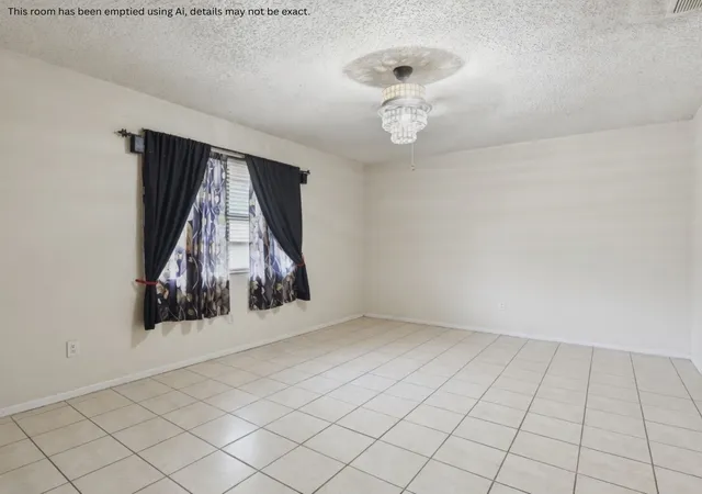 Photo 3 of Single family home for sale at 606 E Barton St, Granbury, TX 76048 | MLS# 21267567 | Listing updated on 2026-10-07