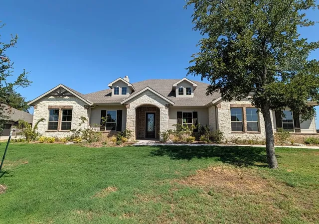 Photo 1 of Single family home for sale at 410 Cobb Rd, Leonard, TX 75452 | MLS# 21272989 | Listing updated on 2026-09-12