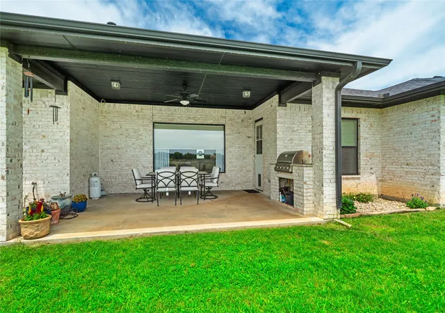 Photo 2 of Single family home for sale at 1024 Henry Wy, Springtown, TX 76082 | MLS# 21277349 | Listing updated on 2026-09-11
