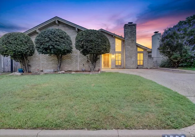 Photo 1 of Single family home for sale at 4083 Hidden View Cir, Fort Worth, TX 76109 | MLS# 21276783 | Listing updated on 2026-09-12