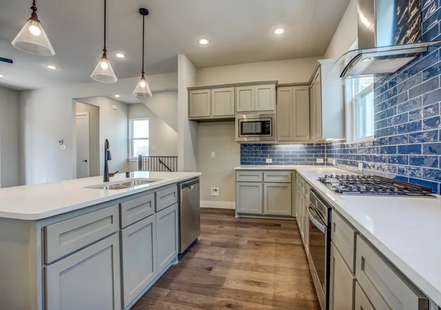 Photo 4 of Single family home for sale at 2527 Carolwood Ln, Dallas, TX 75212 | MLS# 21278335 | Listing updated on 2026-10-07