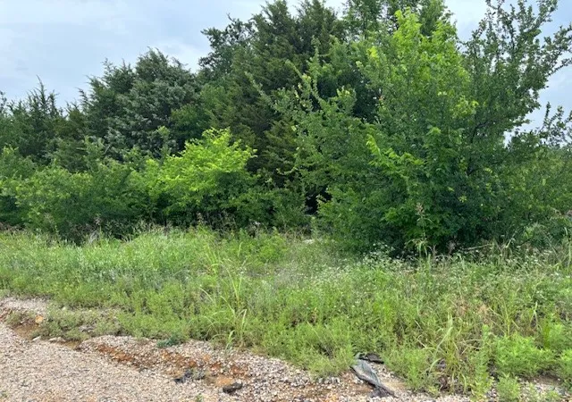 Photo 1 of Land for sale at 6 Nelson St, Grand Prairie, TX 75050 | MLS# 21275906 | Listing updated on 2026-09-10