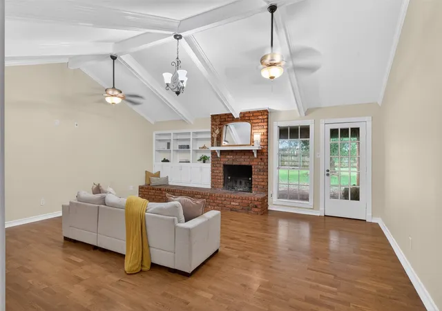 Photo 3 of Single family home for sale at 9308 Wiscassett Dr, Shreveport, LA 71115 | MLS# 21278489 | Listing updated on 2026-09-14