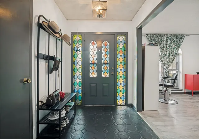 Photo 3 of Single family home for sale at 1217 Gardengate Cir, Garland, TX 75043 | MLS# 21277214 | Listing updated on 2026-09-10