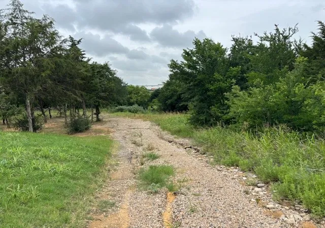 Photo 3 of Land for sale at 11 Nw 20th St, Grand Prairie, TX 75050 | MLS# 21277290 | Listing updated on 2026-09-10