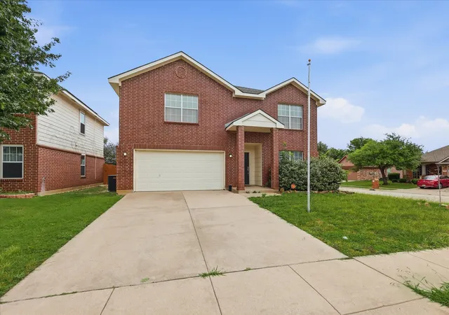 Photo 1 of Single family home for sale at 4957 Thorn Hollow Dr, Fort Worth, TX 76244 | MLS# 21277371 | Listing updated on 2026-09-14