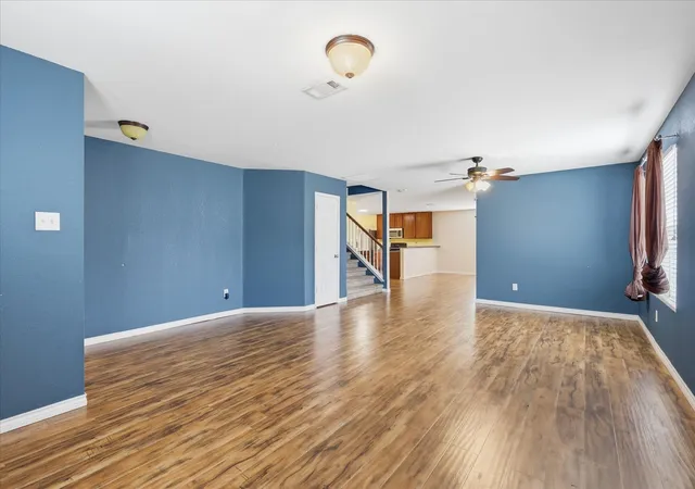 Photo 4 of Single family home for sale at 4957 Thorn Hollow Dr, Fort Worth, TX 76244 | MLS# 21277371 | Listing updated on 2026-09-14