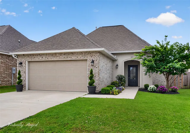 Photo 1 of Single family home for sale at 217 Pilatus Dr, Shreveport, LA 71106 | MLS# 21278379 | Listing updated on 2026-09-14