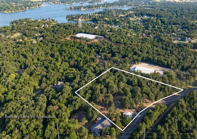 Photo 3 of Single family home for sale at 4823 County Road 211, Gainesville, TX 76240 | MLS# 21278269 | Listing updated on 2026-10-06