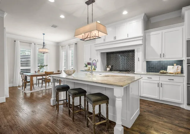 Photo 4 of Single family home for sale at 417 Boonesville Bnd, Argyle, TX 76226 | MLS# 21222868 | Listing updated on 2026-08-01