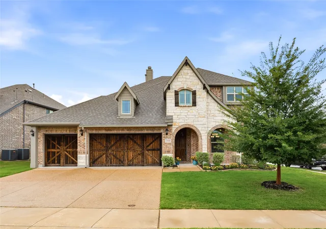 Photo 3 of Single family home for sale at 2104 Vista Ridge Rd, Melissa, TX 75454 | MLS# 21278415 | Listing updated on 2026-09-08