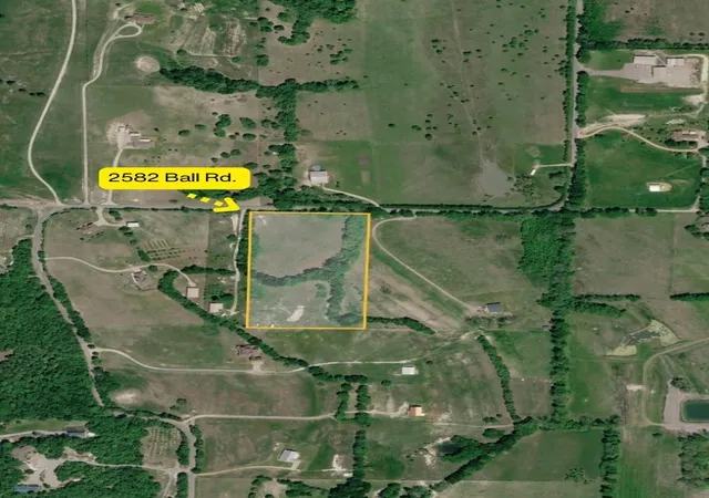 Photo 3 of Land for sale at Tbd Ball Rd, Whitewright, TX 75491 | MLS# 21278707 | Listing updated on 2026-09-14