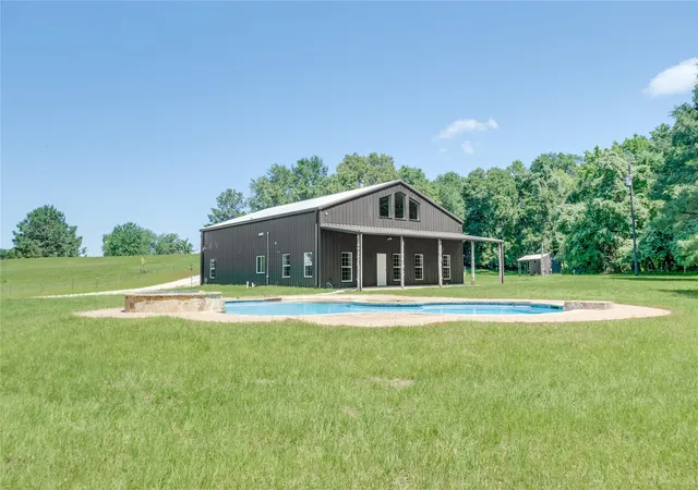 Photo 1 of Single family home for sale at 2455 An County Road 453, Palestine, TX 75803 | MLS# 21265377 | Listing updated on 2026-09-14