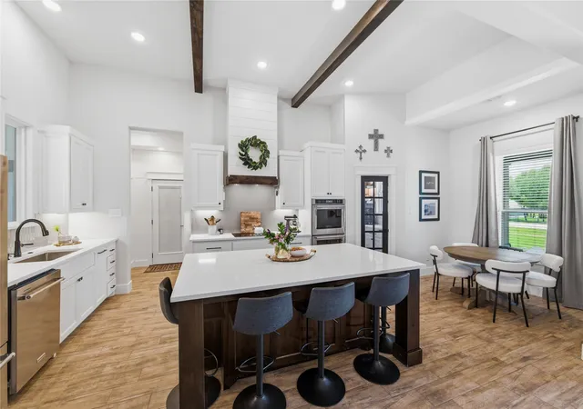 Photo 1 of Single family home for sale at 260 Greene Rd, Weatherford, TX 76087 | MLS# 21278825 | Listing updated on 2026-09-13