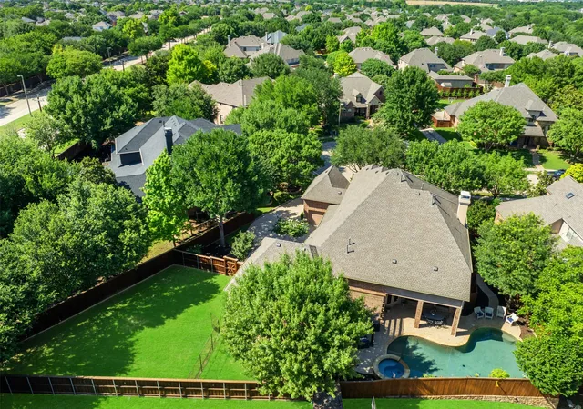 Photo 2 of Single family home for sale at 1335 Comal Dr, Allen, TX 75013 | MLS# 21273347 | Listing updated on 2026-09-14